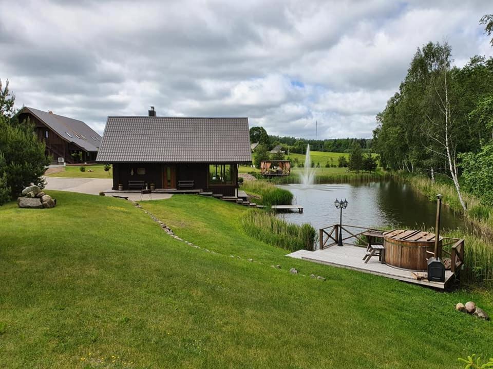 Stonku Sodyba Grapeldvaris Varkaliai Eksteriør bilde